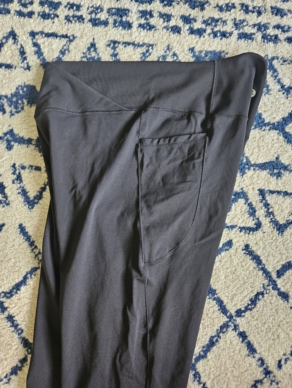 HALARA Patitoff Pet Hair Resistant Crossover Pocket Casual Leggings - Picture 10 of 14